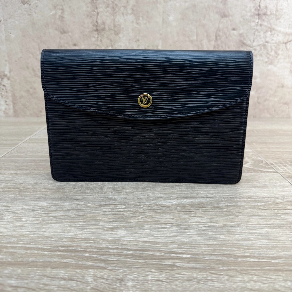 Louis Vuitton Vintage Montaigne Clutch Epi Leather